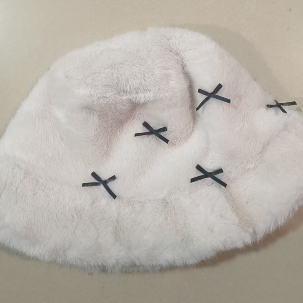 秋冬冷帽保暖帽长毛蝴蝶结米色帽子