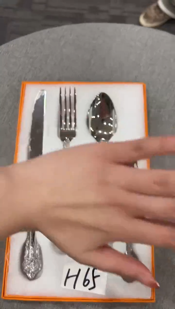 【闪购商品】杯H65--------------