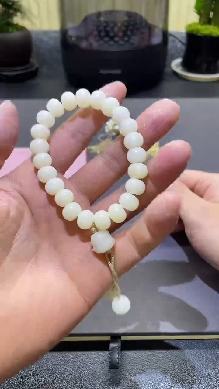 【闪购商品】水晶手链合金浮力26