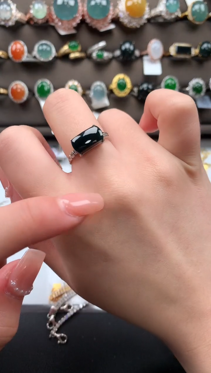 【闪购商品】翡翠戒指银S925镶嵌61341