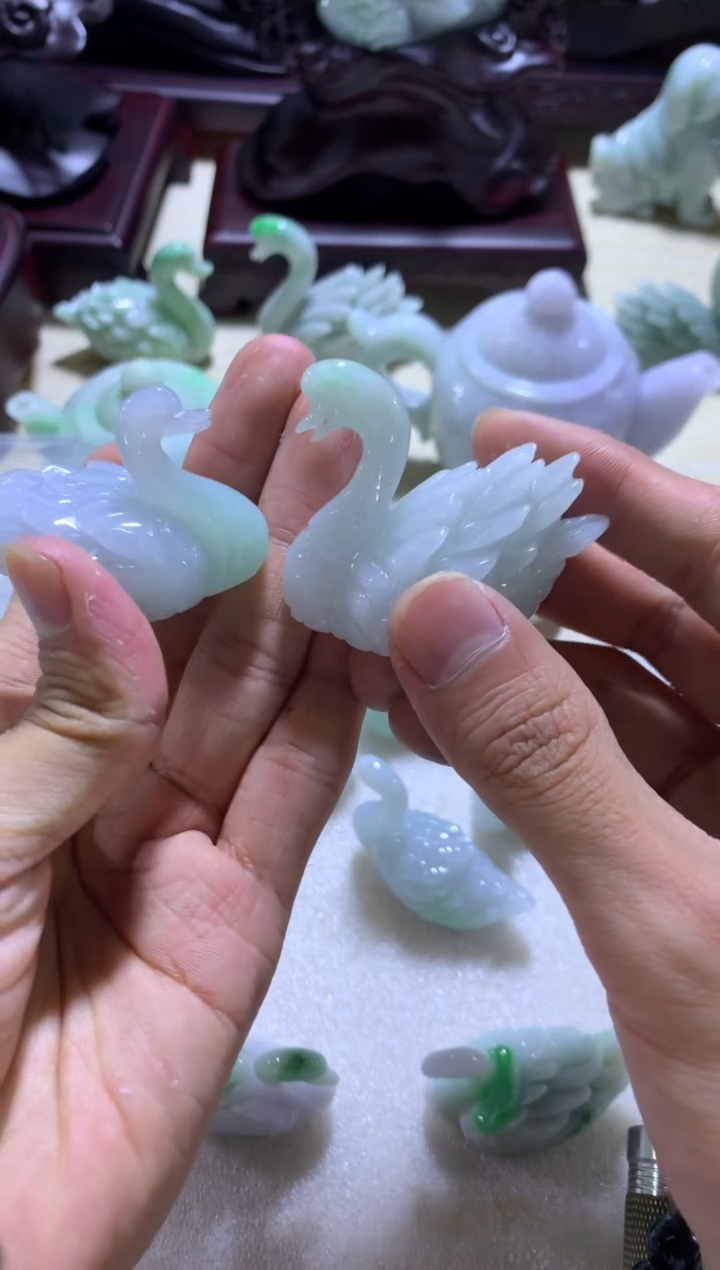 【闪购商品】翡翠摆件未镶嵌翡翠摆件