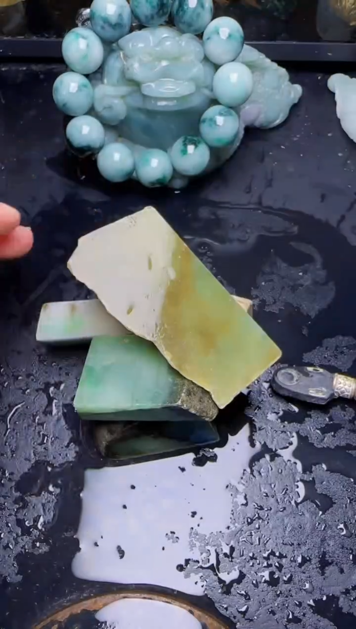 颈饰未镶嵌翡翠22