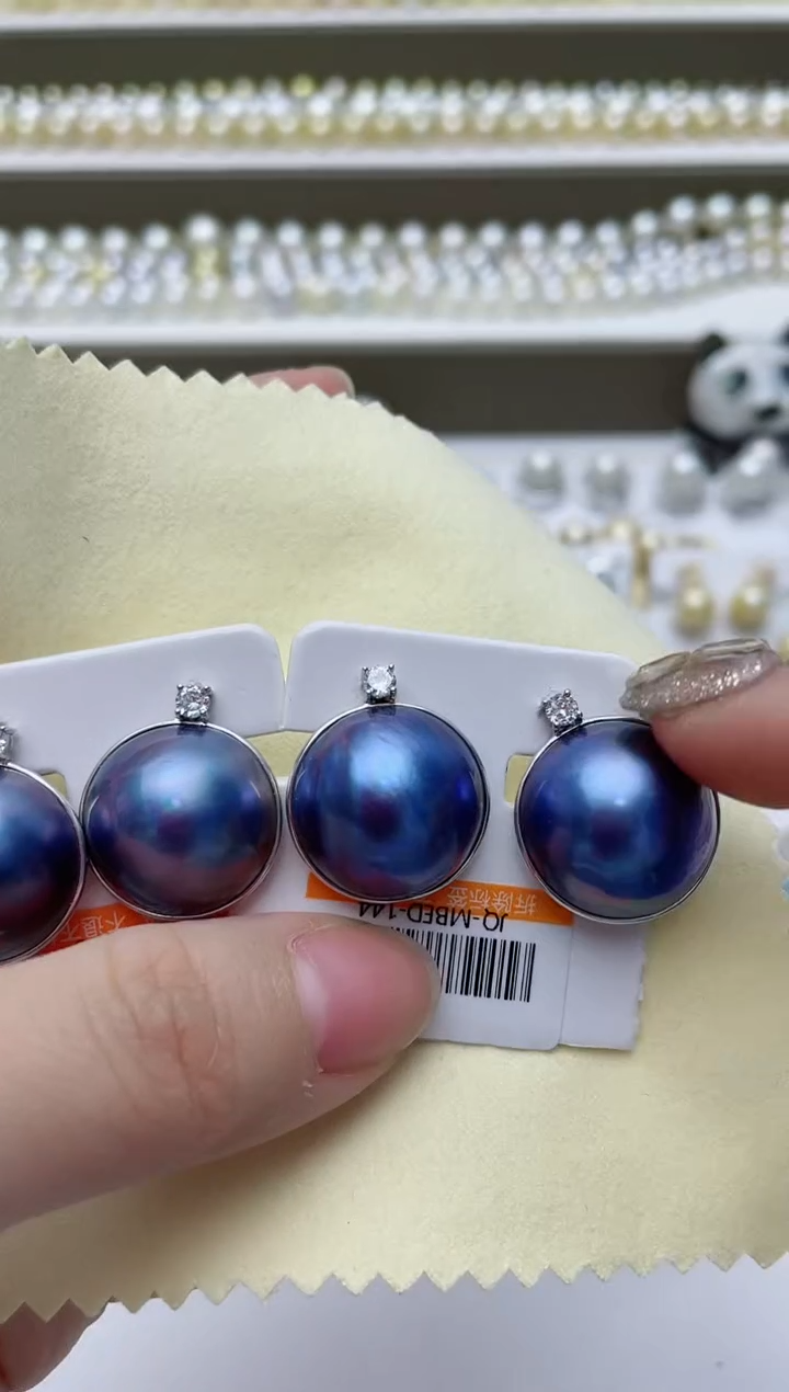 【闪购商品】拼合珍珠（马贝珠）耳饰18K金镶嵌A31商品多样性发其一