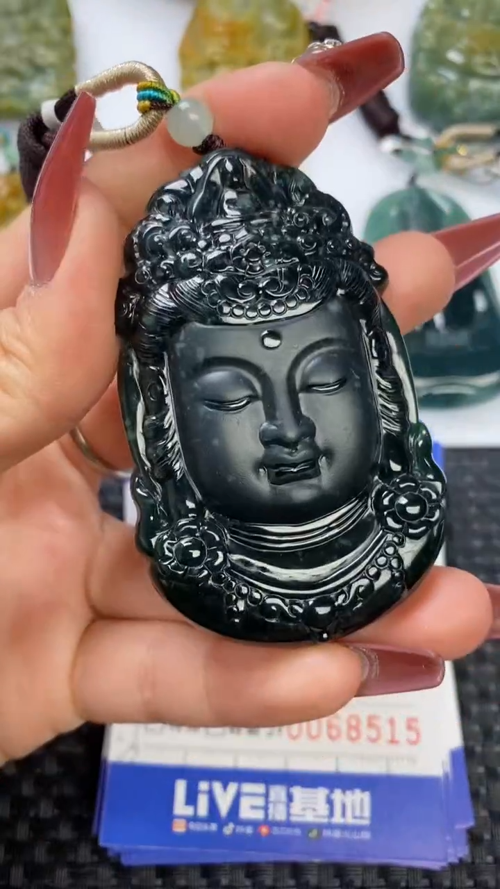 【闪购商品】翡翠颈饰未镶嵌11111111111111111
