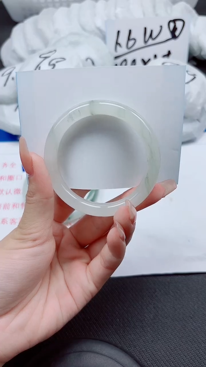 石英质玉手镯未镶嵌A158-52.53