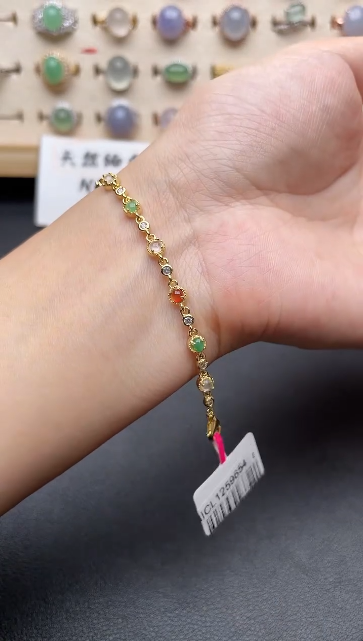 【闪购商品】翡翠戒指银S925镶嵌一物一证一礼盒