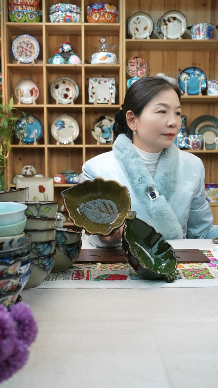 瓷片小可陶瓷两只小号叶子