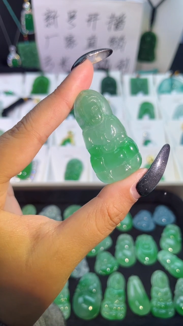 【闪购商品】翡翠手串未镶嵌 翡翠颈饰未镶嵌天然翡翠吊坠