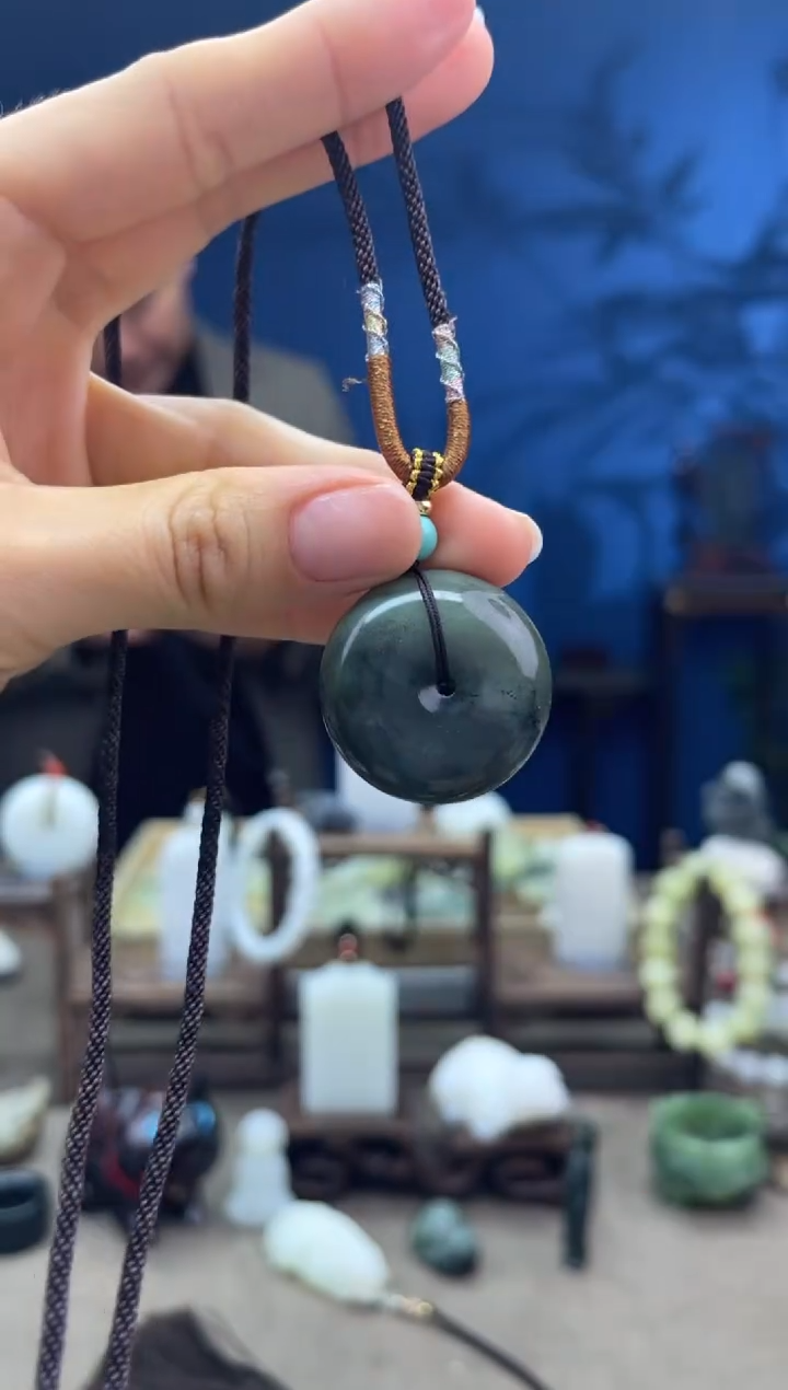 【闪购商品】和田玉颈饰未镶嵌1