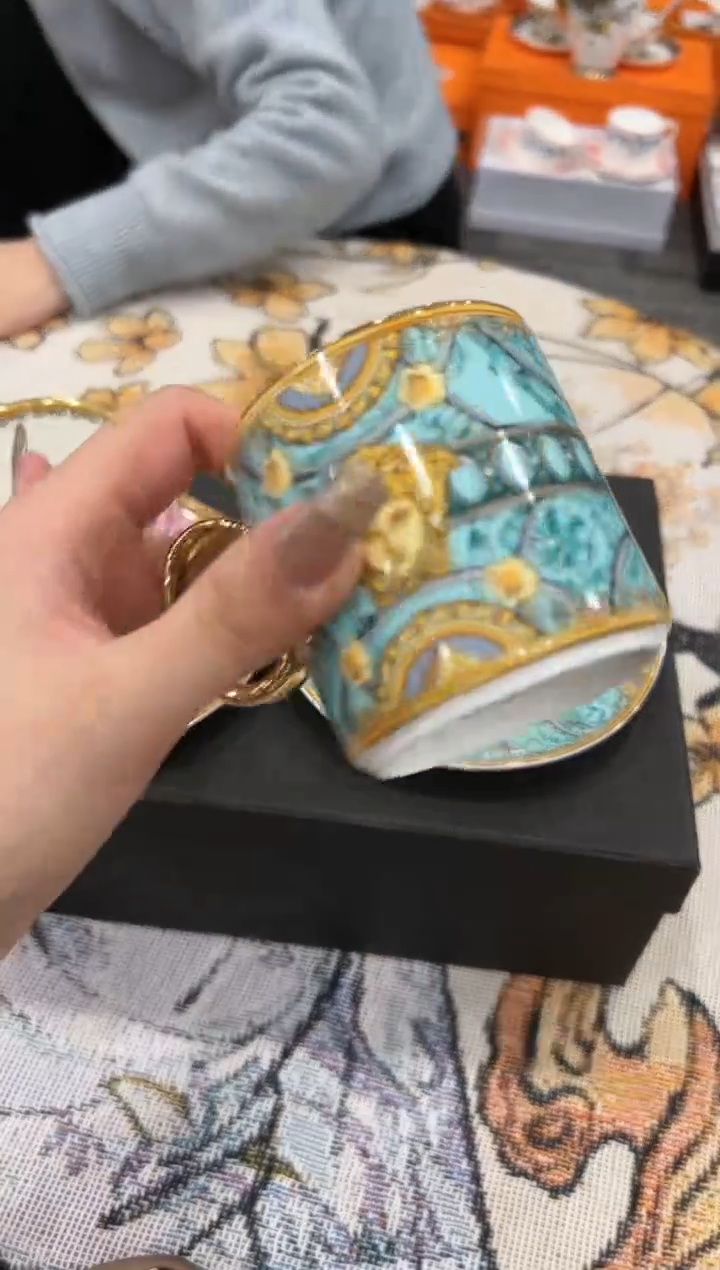 【闪购商品】杯H615------------