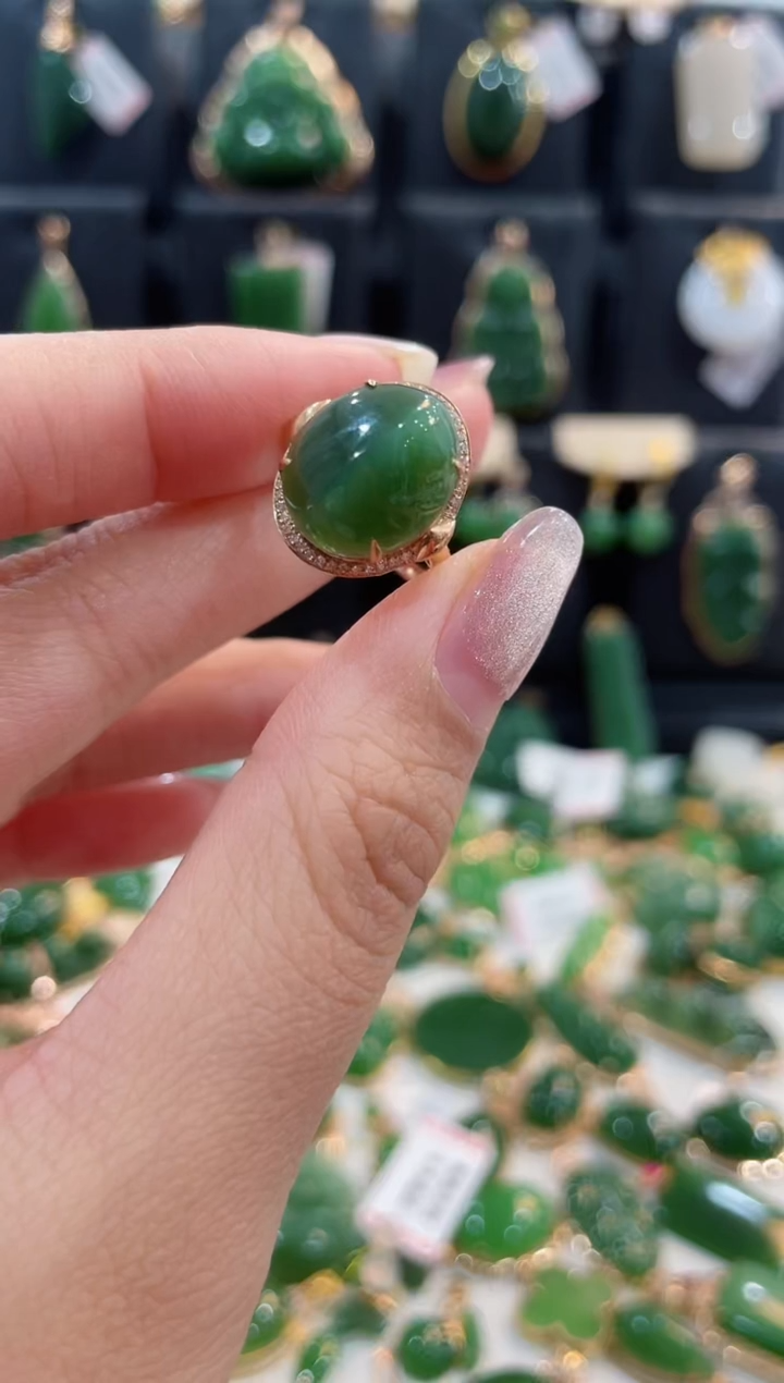 【闪购商品】和田玉（碧玉）颈饰18K金镶嵌猫眼戒指