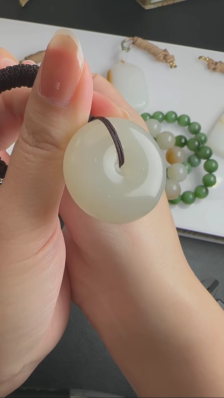 【闪购商品】和田玉颈饰未镶嵌WY0120076