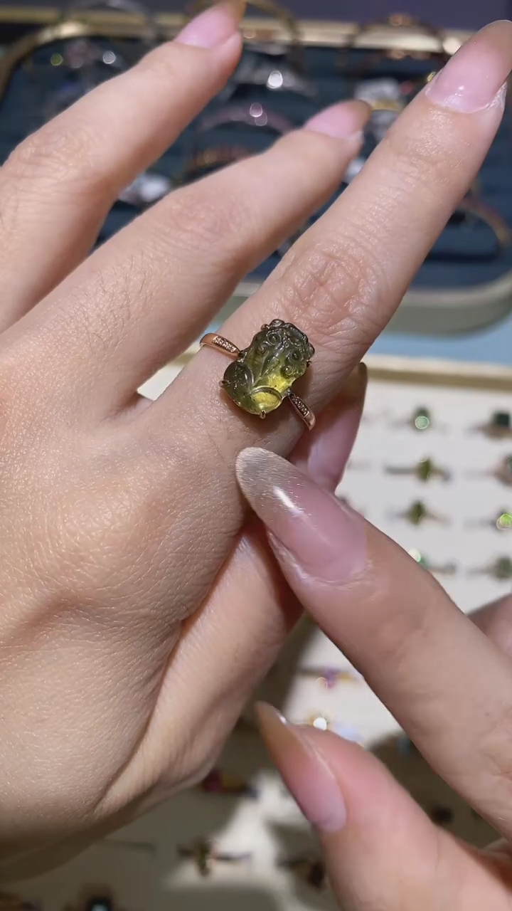 【闪购商品】碧玺戒指18K金镶嵌戒指