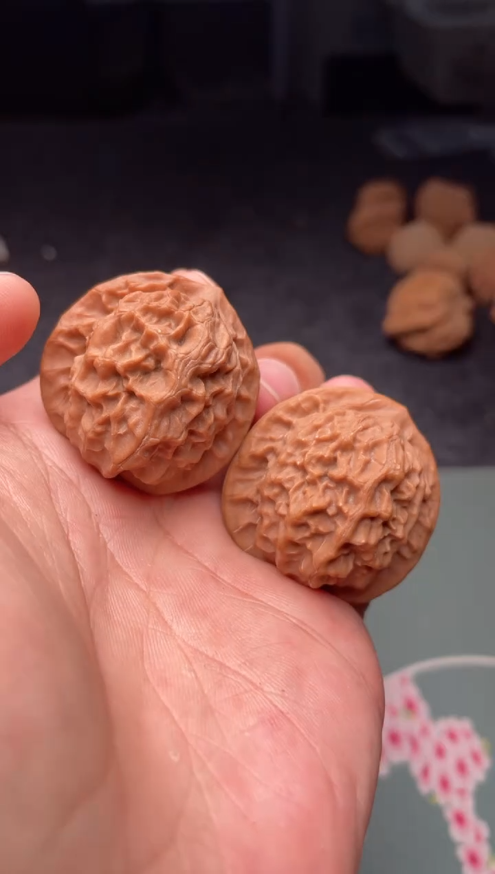 把件文玩核桃a333   瓷娃娃 35尺