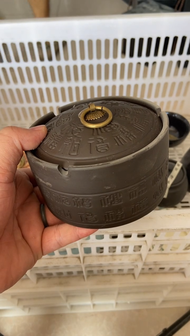 杯无运费险有瑕疵的摄影的产品有使用过的痕迹有点脏介意勿拍
