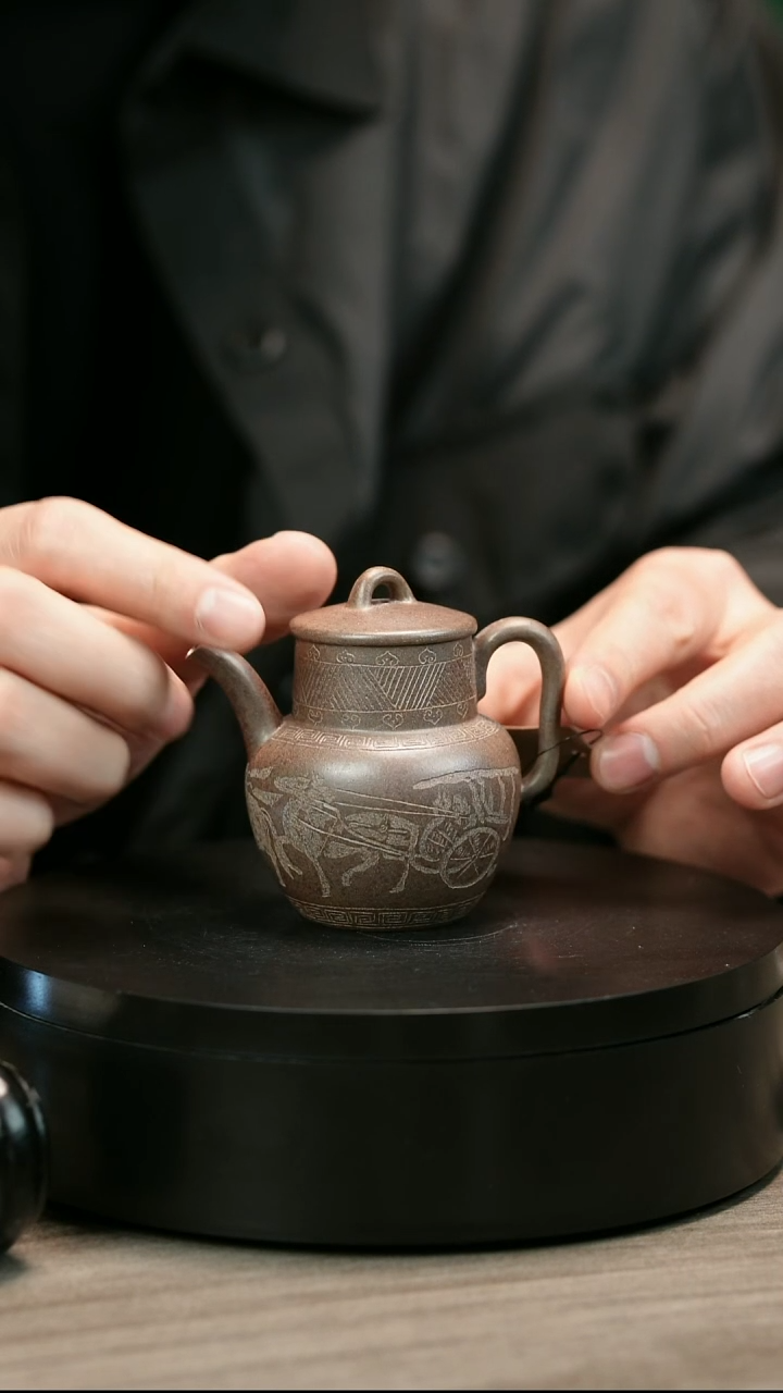 茶壶紫砂?*牙H2453邵建东段泥大秦贡瓶