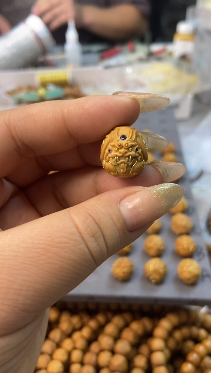 吊坠文玩核桃吞金兽