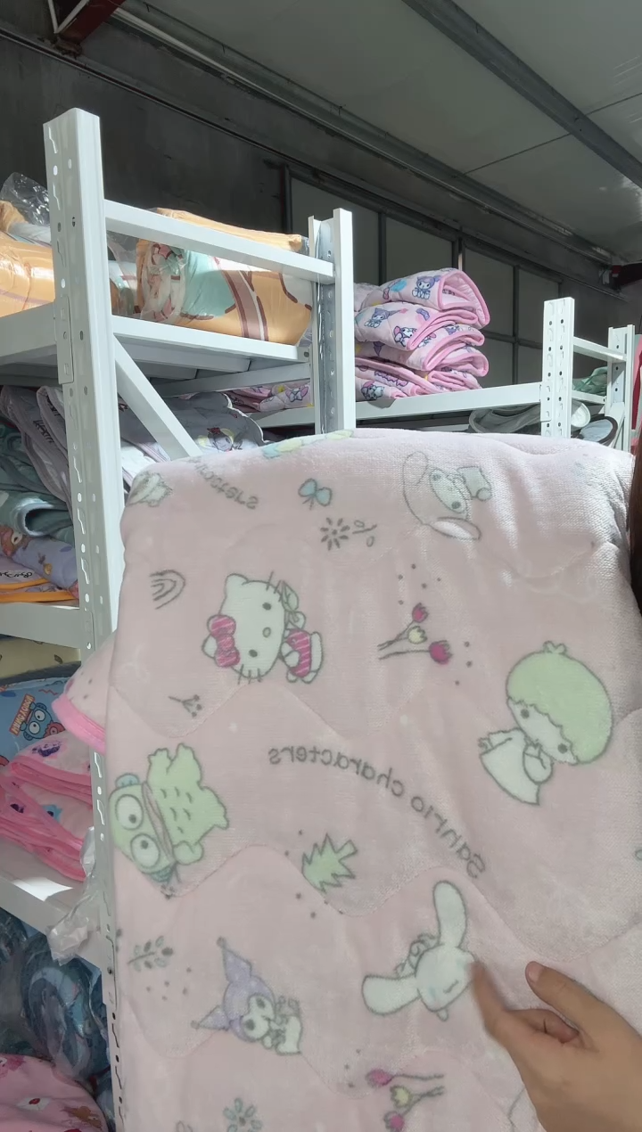 瑕疵 100*200绒垫子