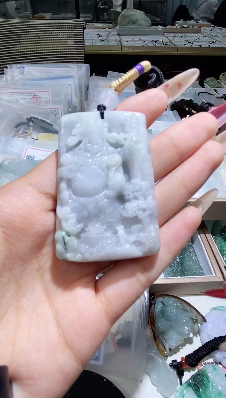 【闪购商品】翡翠颈饰未镶嵌天然缅甸翡翠A货未镶嵌