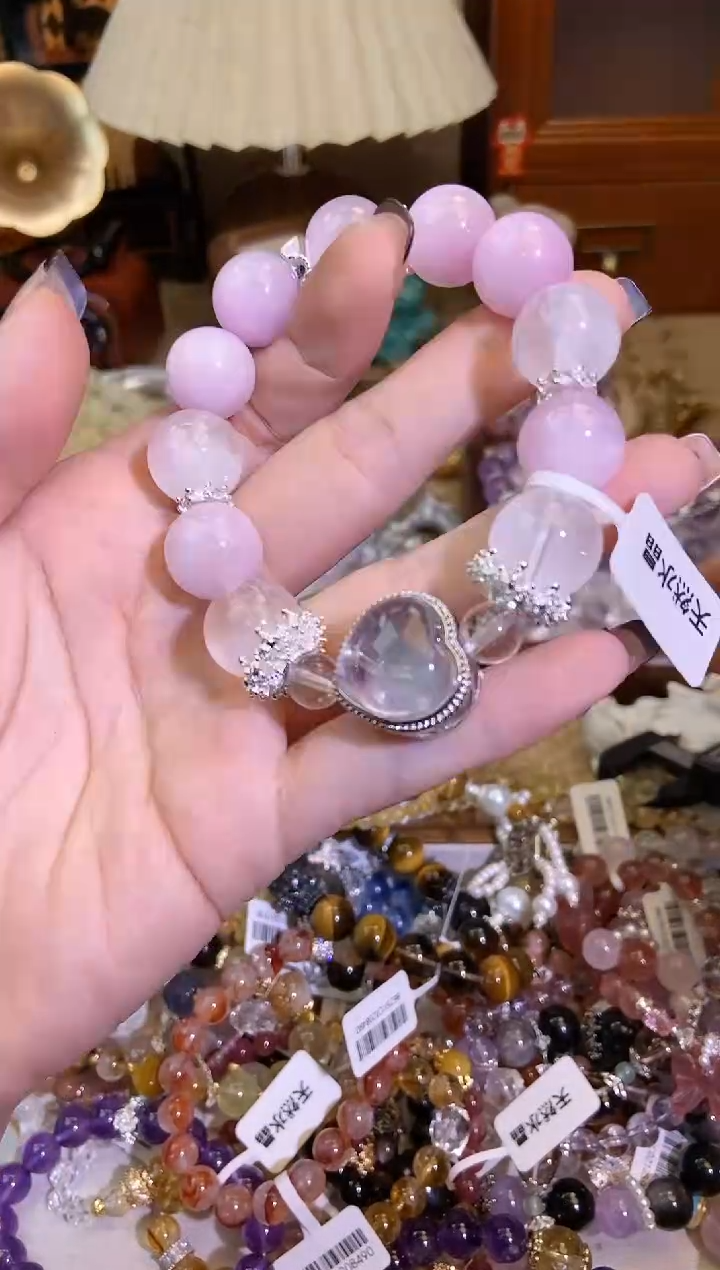 【闪购商品】锂辉石手串未镶嵌383