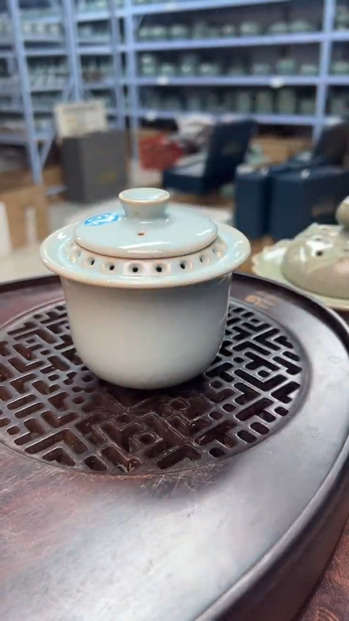 瓷片原产地原矿釉汝瓷