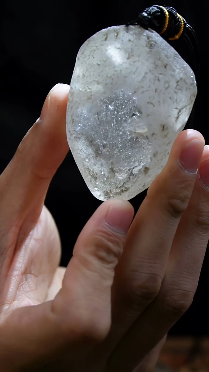 吊坠(赠链)未镶嵌水晶水晶