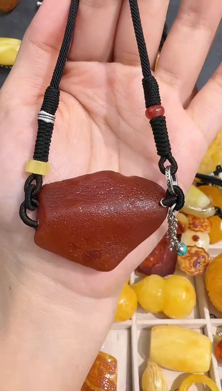 裸石琥珀未镶嵌琥珀