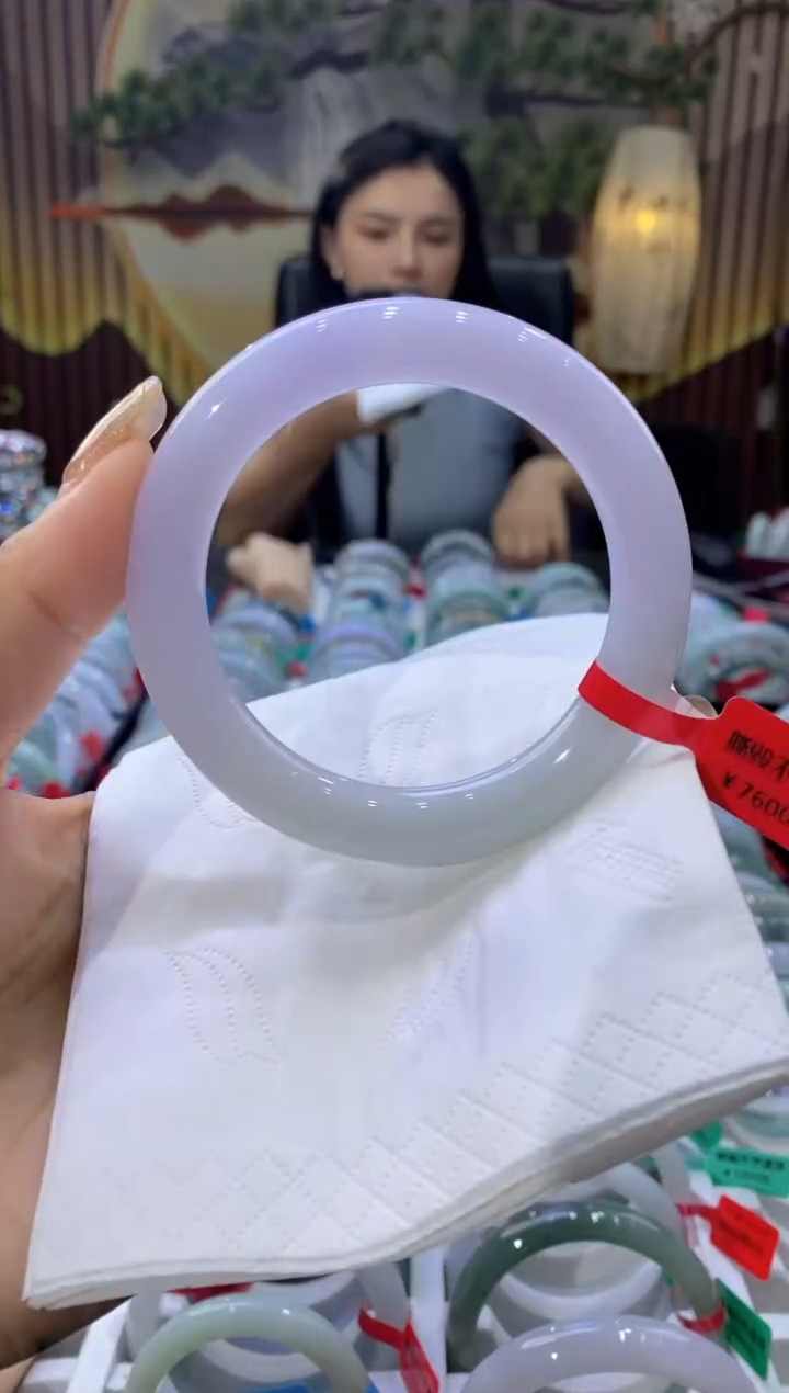 翡翠手镯未镶嵌多人04975