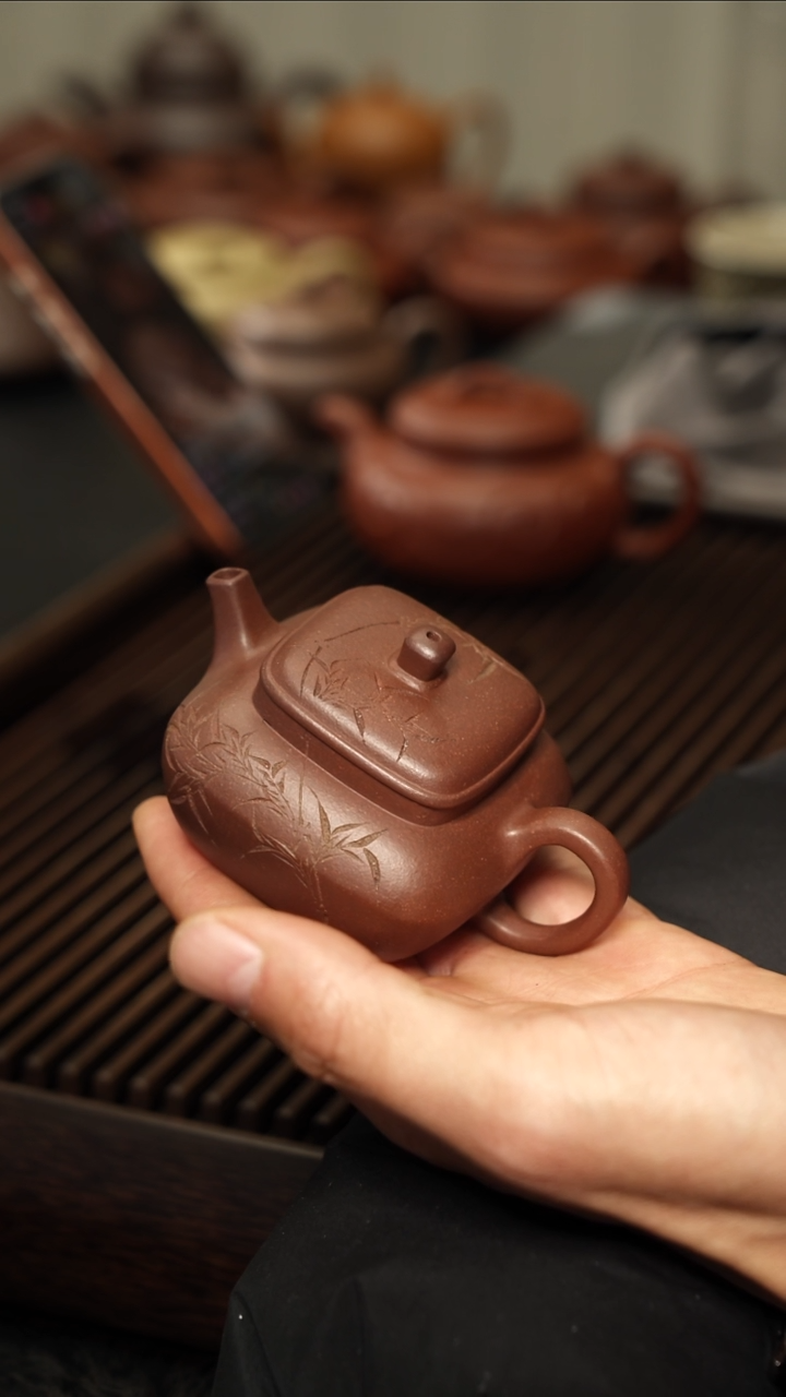 茶壶紫砂Z****N四方小尊玉