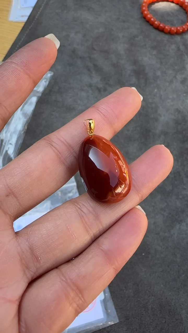 【闪购商品】南红玛瑙吊坠18K金镶嵌原矿无优化川料吊坠7号