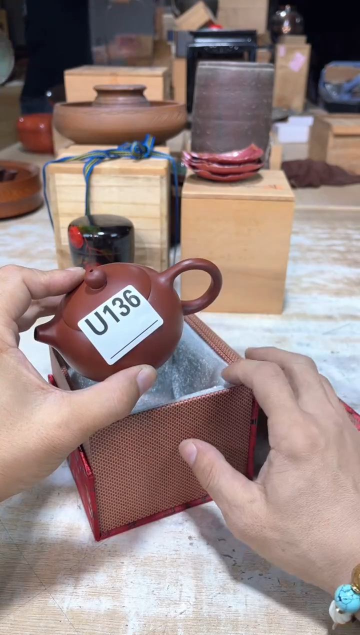 瓷片直播定闪专用链接211