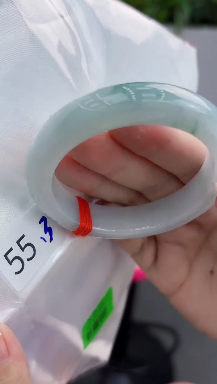 【闪购商品】翡翠手镯未镶嵌翡翠手镯