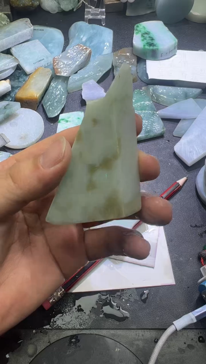 未镶嵌挂件翡翠天然缅甸翡翠A货