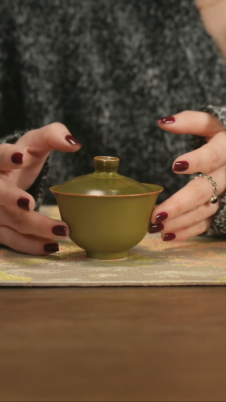 【闪购商品】景德镇手工茶叶末撇口盖碗