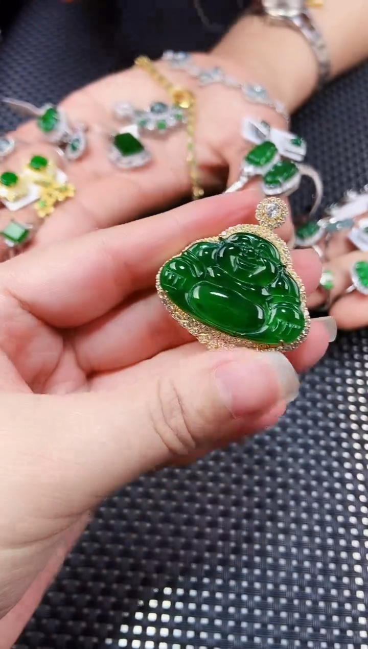 【闪购商品】翡翠吊坠(不含链)未镶嵌11111111