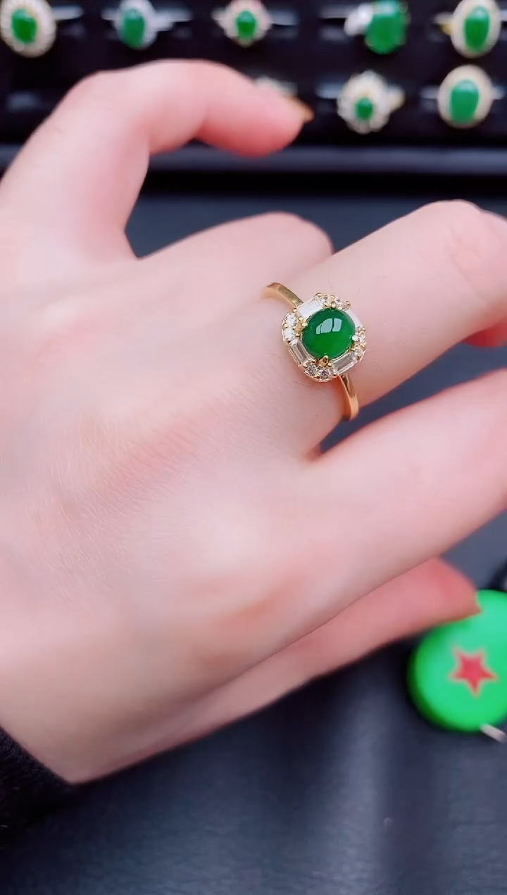 【闪购商品】翡翠戒指银S925镶嵌天然a货翡翠98