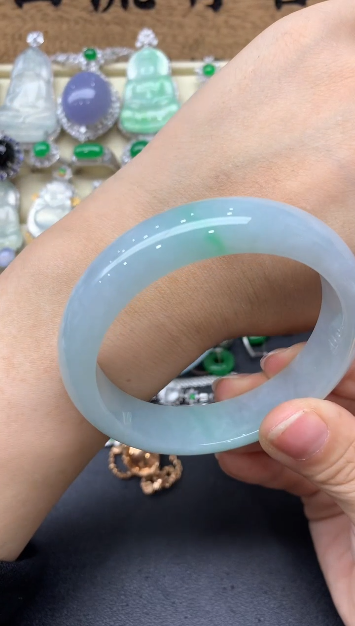 【闪购商品】翡翠手镯未镶嵌527-中国好珍宝