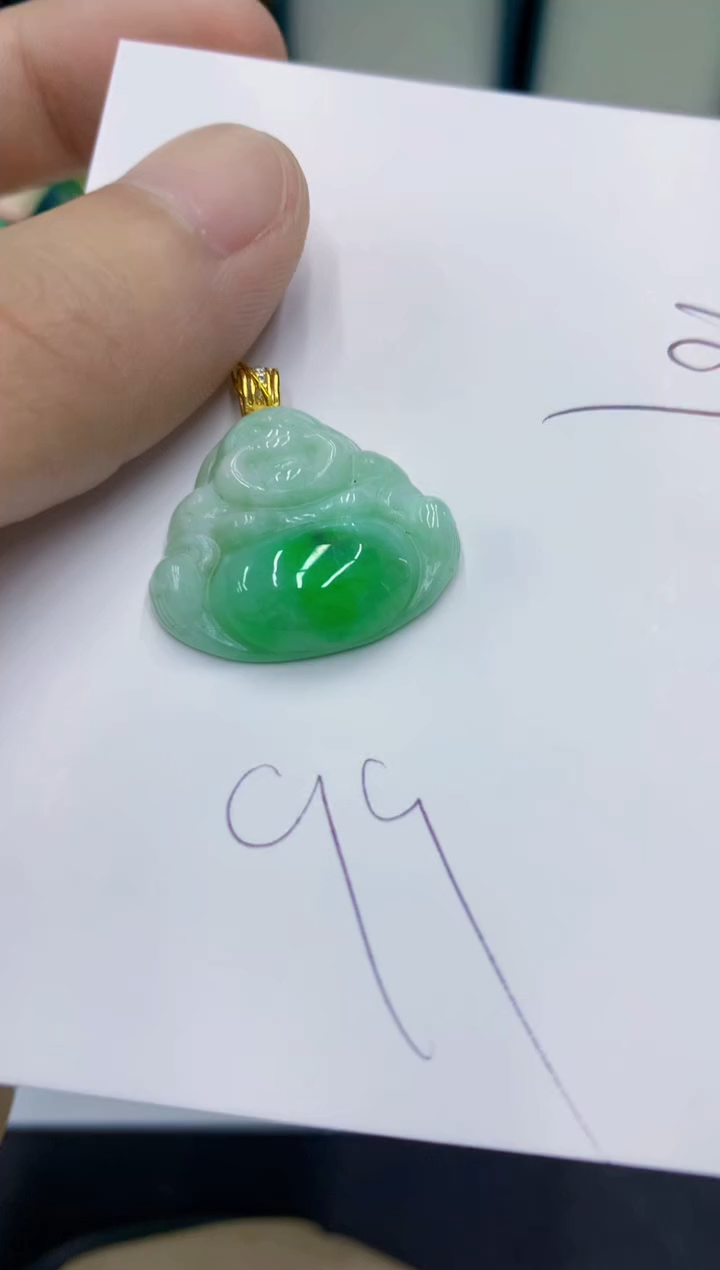 颈饰未镶嵌翡翠翡翠