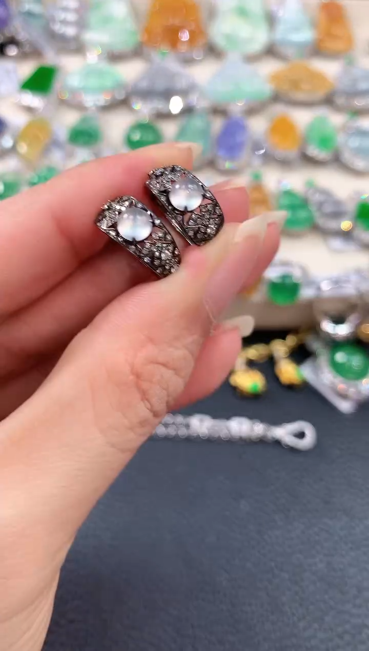 【闪购商品】翡翠耳饰18K金镶嵌m20       