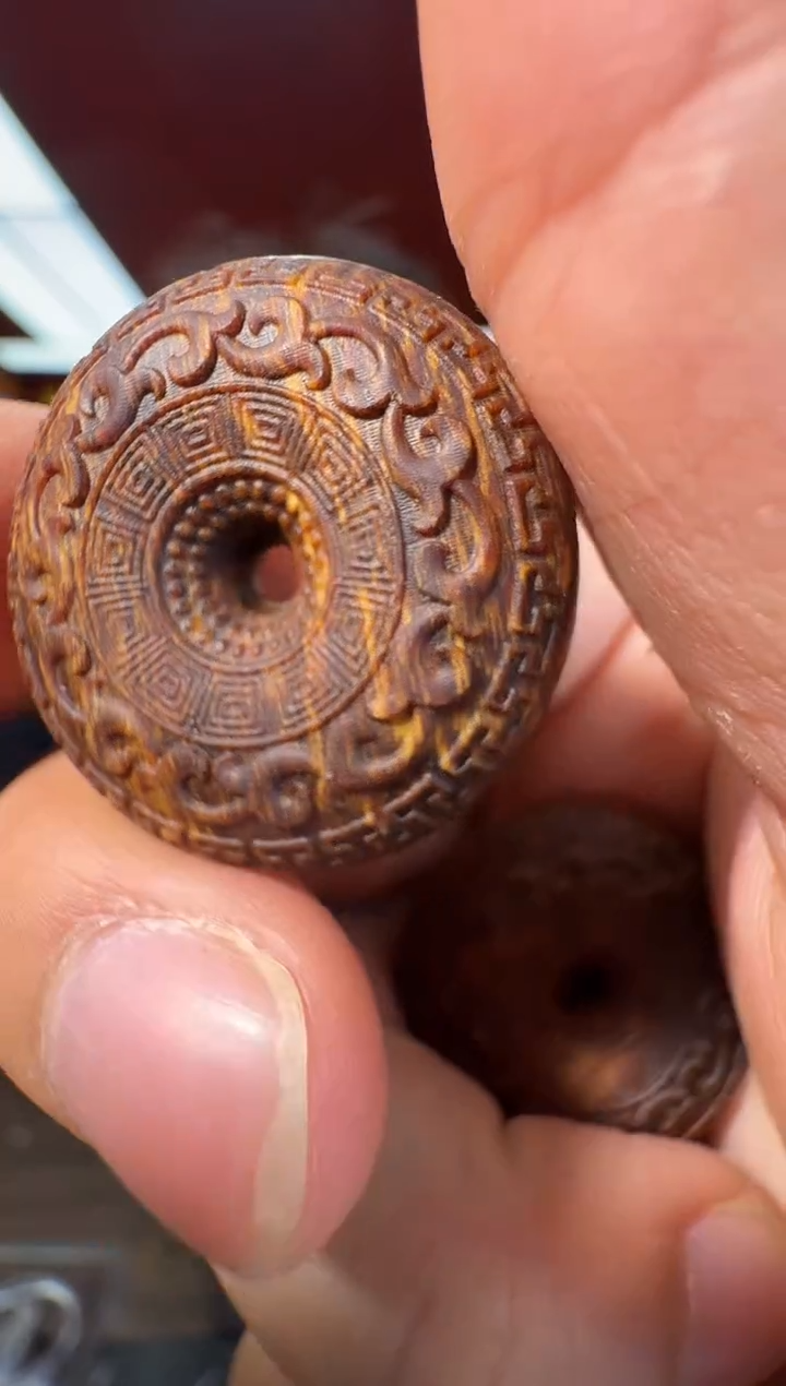 沉香吊坠s19富国岛伽罗舍利子多样性发一