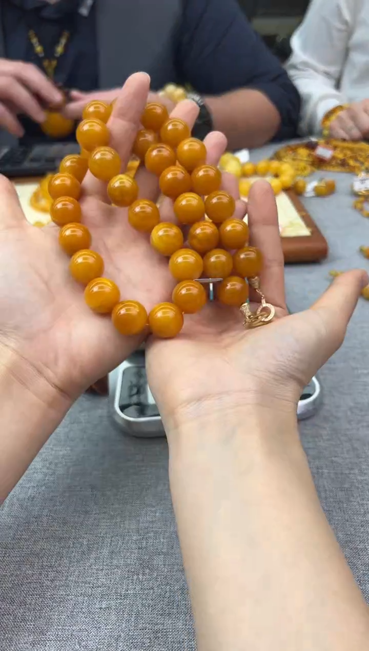 【闪购商品】琥珀颈饰未镶嵌秒拍号