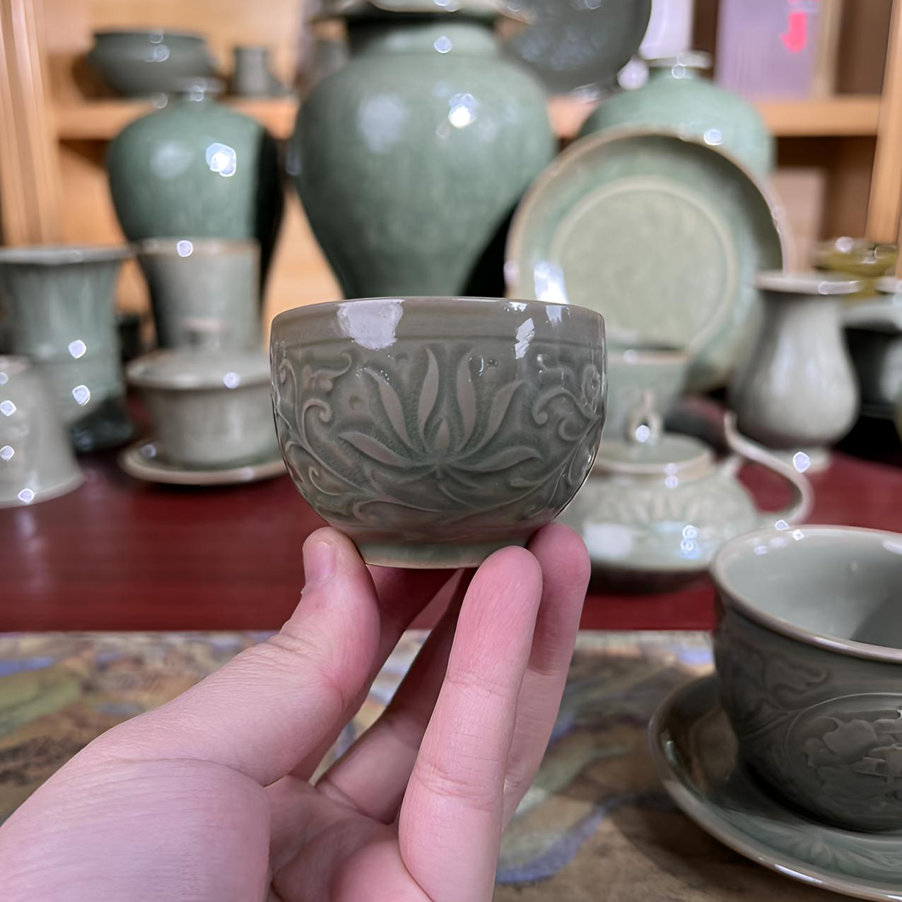 微瑕】耀州窑青瓷莲纹鸡蛋杯一个 主人杯 茶杯