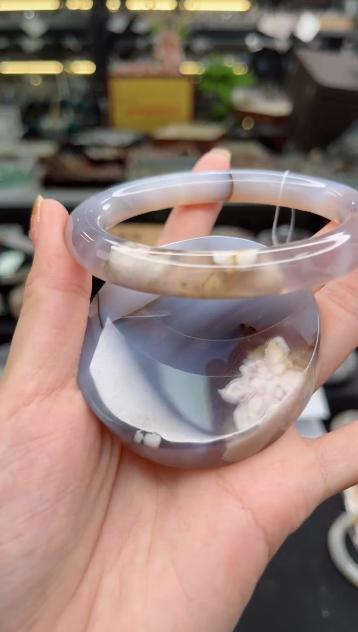 【闪购商品】石英质玉手镯未镶嵌61圈口（赠品镯心）3931339