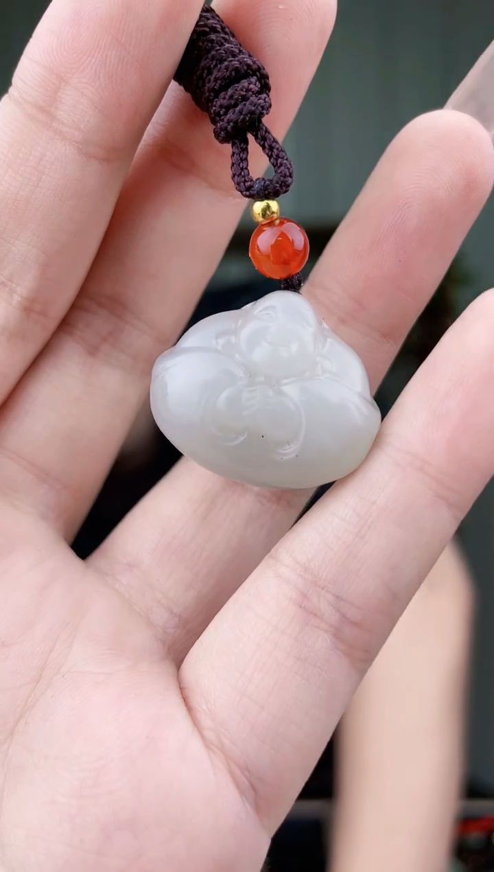 和田玉未镶嵌挂件拍一发一，多样性发货！