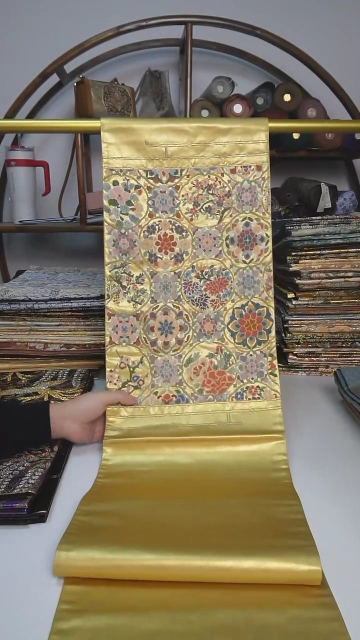 【闪购商品】织绣32两通打籽绣刺绣