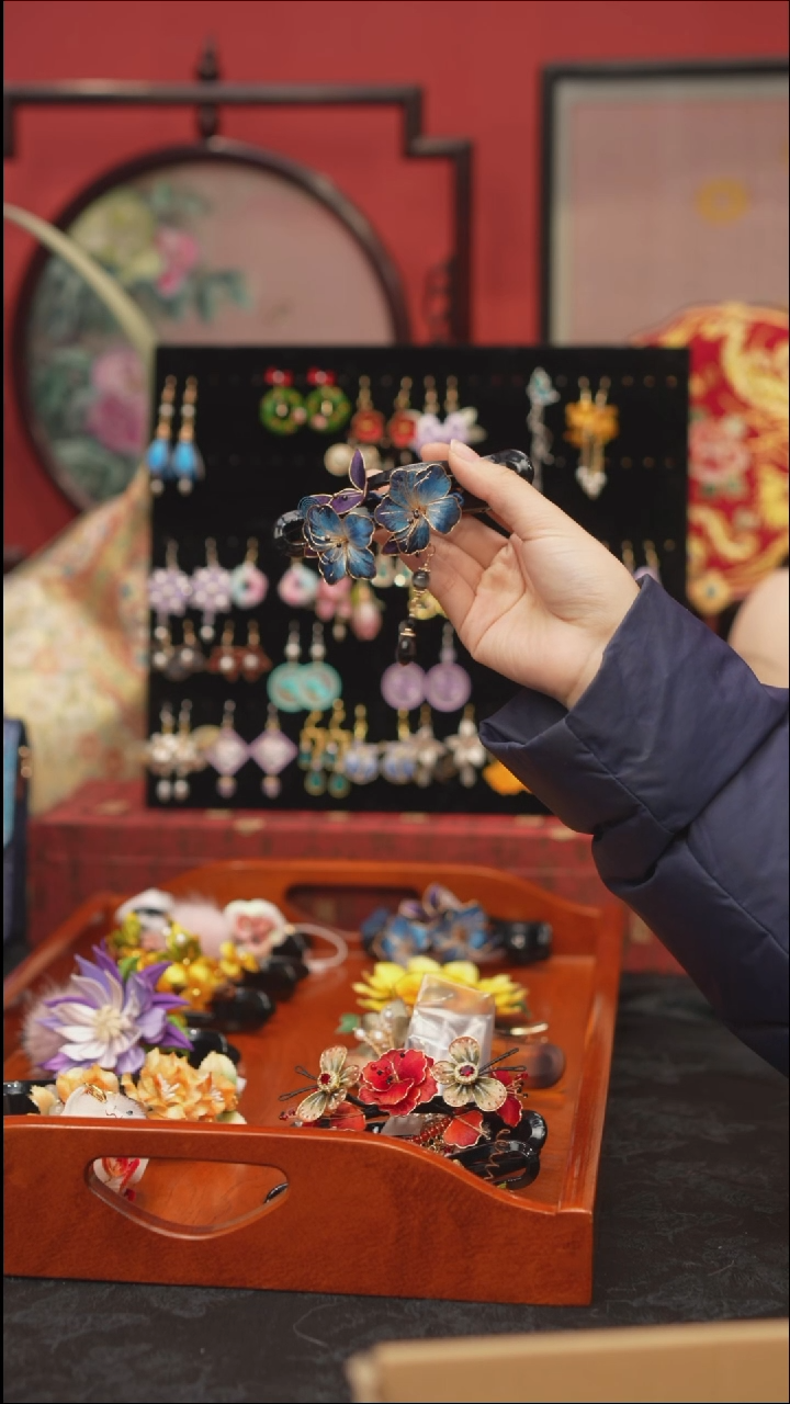 刺绣非遗苏绣手工饰品