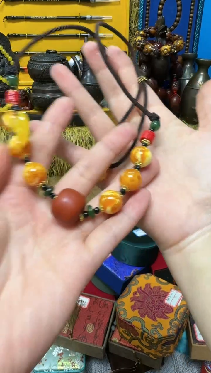 【闪购商品】蜜蜡颈饰未镶嵌专属链接