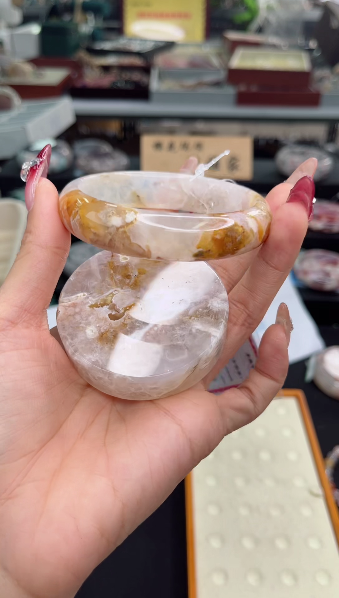 【闪购商品】石英质玉手镯未镶嵌61圈口（赠品镯心）1110312