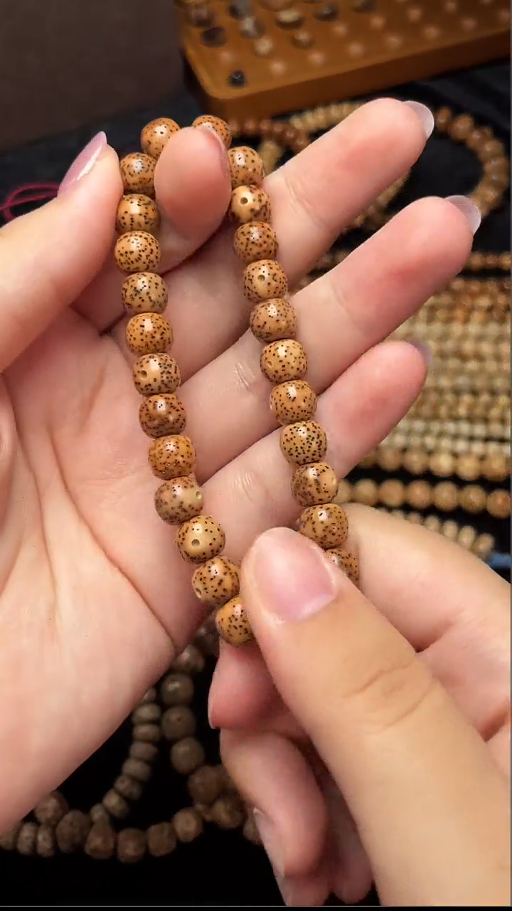 手串星月菩提精工级粉皮浅珀桶珠8*7手串