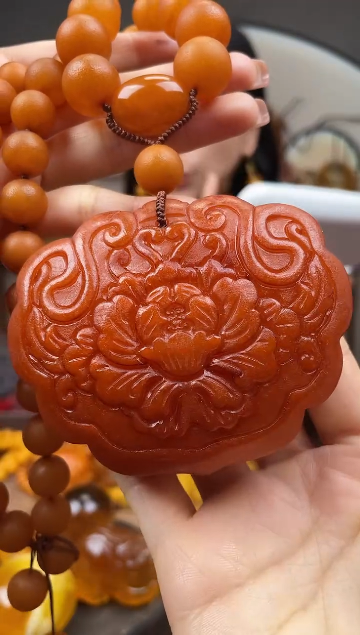 【闪购商品】琥珀裸石未镶嵌首饰 假1赔4 （多样性发货1件